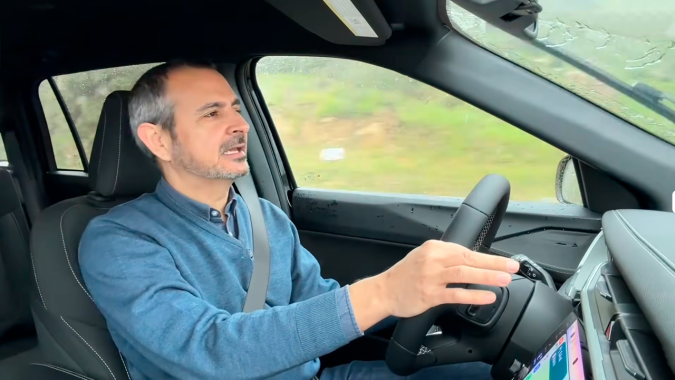 Jeep Cherokee 2026 tiene varios niveles de conducción.