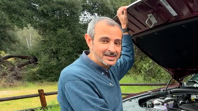 Jeep Grand Cherokee 2026 tiene un poderoso motor Hurricane.