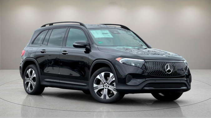 Mercedes-Benz EQB 2023 tiene gran comodidad.