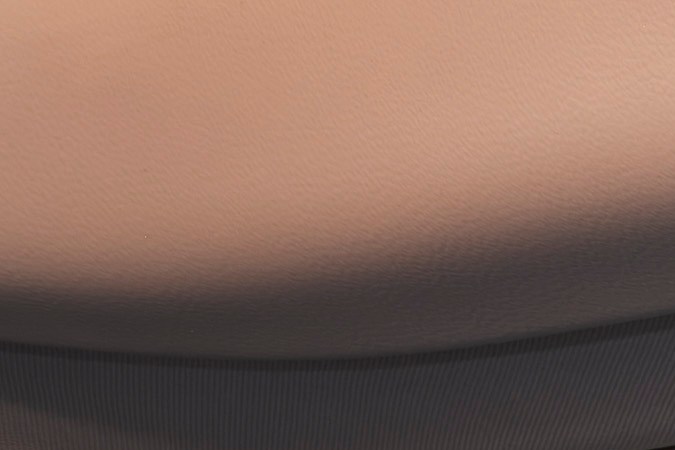 Mercedes-Benz Marco Polo 2027 tiene un interior lujoso.