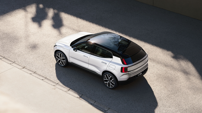 Volvo EX30 2027 tiene pequeñas mejoras.