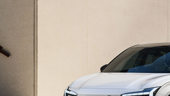 Volvo EX30 2027 recibe actualizaciones.