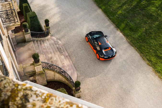 Bugatti Veyron Super Sport World Record Edition fue reacondicionado.