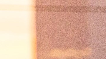 Lancer Evolution Final Edition 2015 blanco en puente urbano al atardecer, deportivo icónico usado