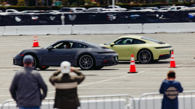 Porsche 911 GT3 RS 991 y 992 en pista del Air Water Show California 2025.