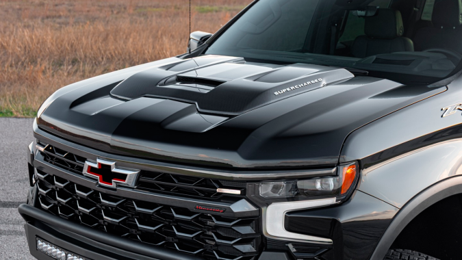 Hennessey Goliath 700 ZR2 tiene un diseño más agresivo.