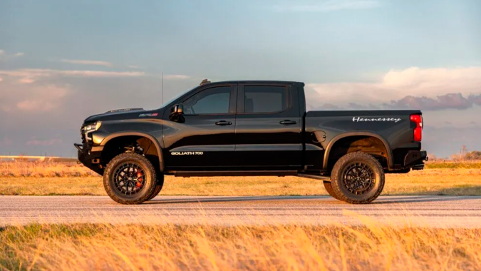 Hennessey Goliath 700 ZR2 tiene un perfil más de carrera.