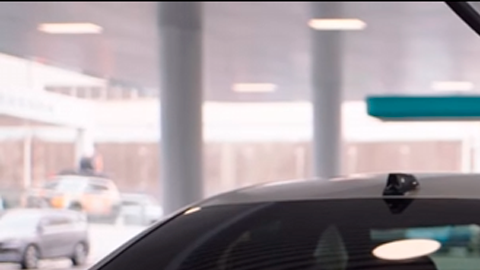 BYD presenta la carga ultrarrápida.