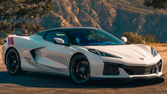 Chevrolet Corvette Grand Sport 2027. destaca su deportividad.