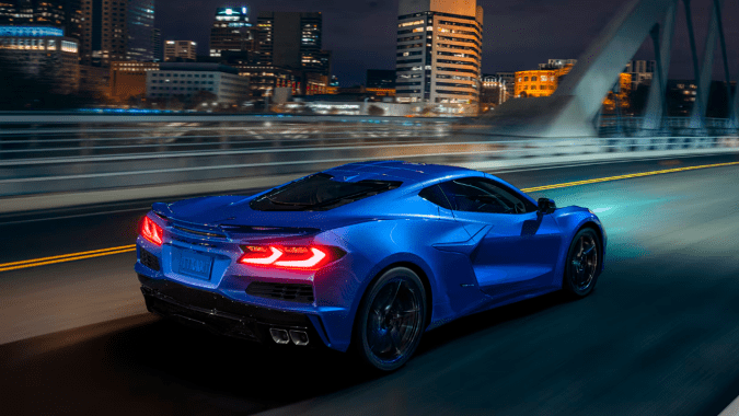 Chevrolet Corvette E-Ray tiene un sistema híbrido.