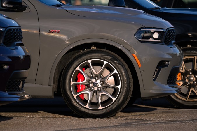 Dodge Durango R/T 2026 tiene más potencia.