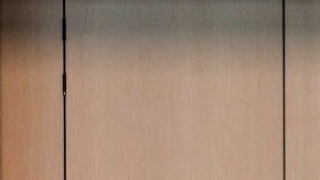 Ford Explorer Platinum Hybrid 2026 Papa León XIV tiene un acabado especial.