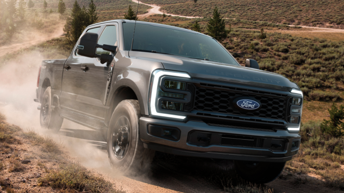 Ford Super Duty 2027 llega con más capacidades todoterreno.