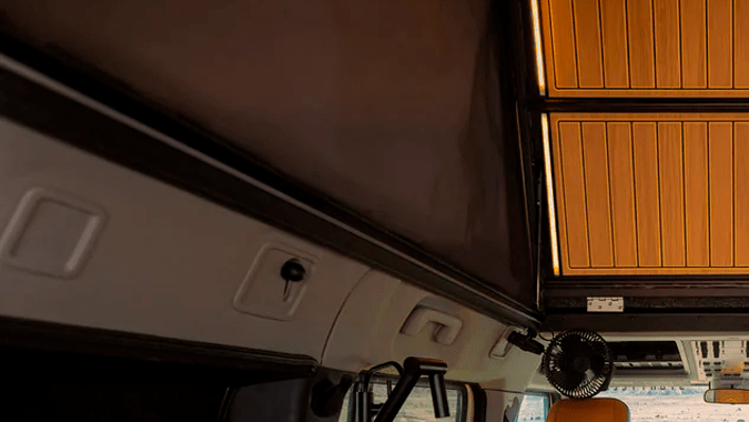 Storyteller Overland Grand Bohemian tiene un interior amplio.