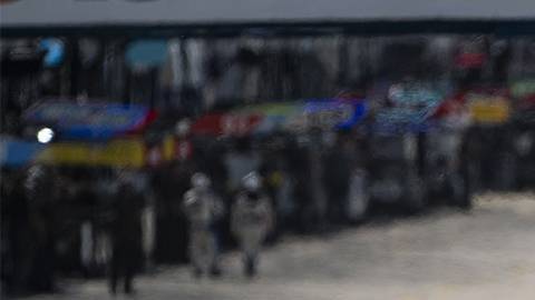 Temerario GT3 en Sebring, grupo de autos GT3 en pista bacheada.