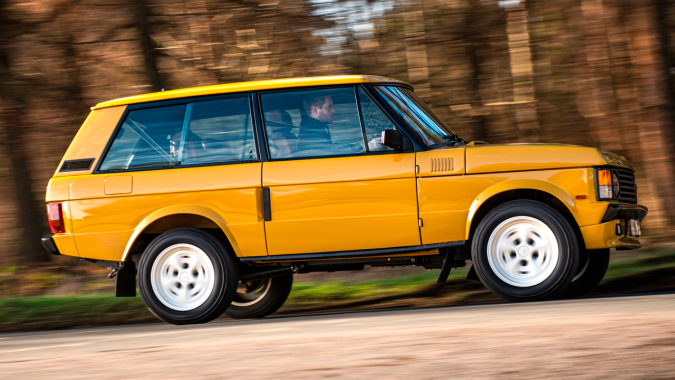 Twisted Range Rover Classic tiene una suspensión actualizada.