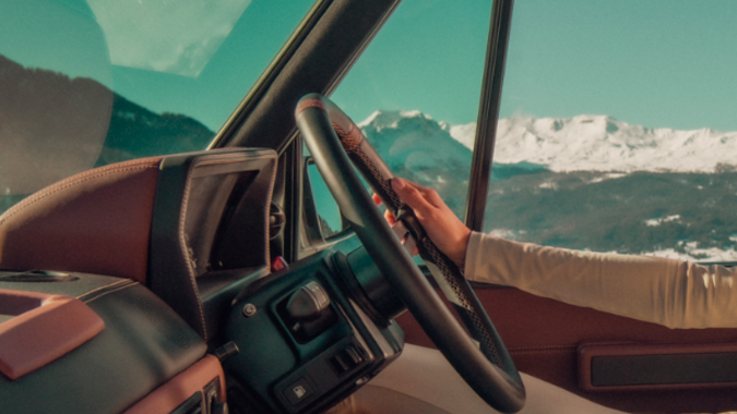 Twisted Range Rover Classic tiene un interior con más lujo.