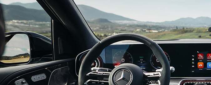 Interior del Mercedes GLE 2027 con MBUX Superscreen y acabado AMG, lujo y tecnología de última generación