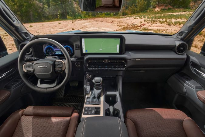 Toyota Land Cruiser 2027 tiene varias mejoras todoterreno.