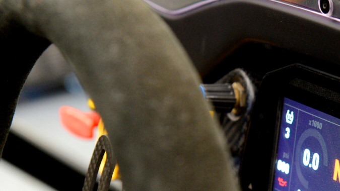 El Ariel Atom 4RR fue diseñado con la única intención de superar el rendimiento de los superdeportivos en pista