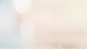 WhatsApp en CarPlay mostrando pantalla de dictado de voz para nuevo mensaje