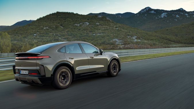 Porsche Cayenne coupé eléctrico tiene un diseño innovador