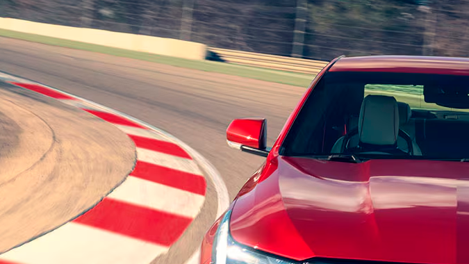 Cadillac CT4-V Blackwing 2026 es uno de los deportivos de la marca.