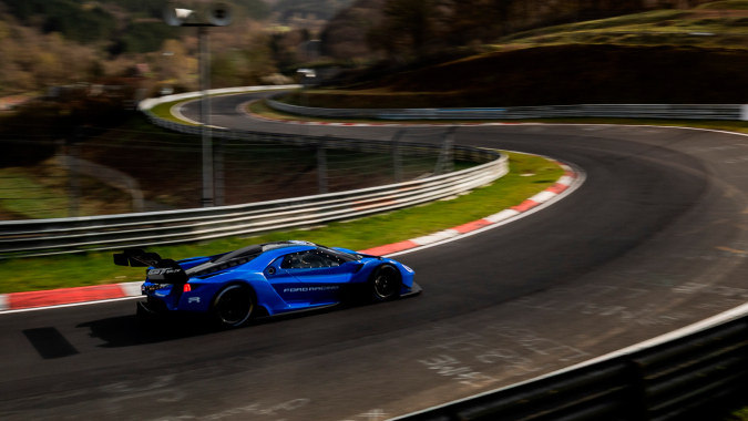 Ford GT Mk IV superó al Chevrolet Corvette ZR1X.