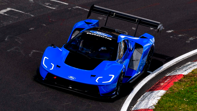Ford hace historia: el Ford GT Mk IV rompe récord en Nürburgring como el auto de gasolina más rápido