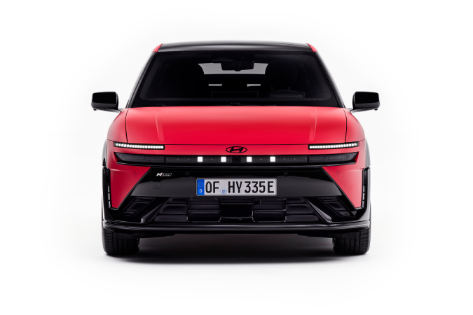 Hyundai IONIQ 3 llega para revolucionar la movilidad en las ciudades