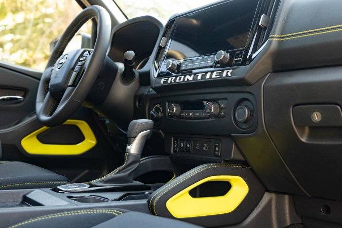 Nissan Frontier Sport Edition 2027 muestra equilibrio entre carretera y todoterreno