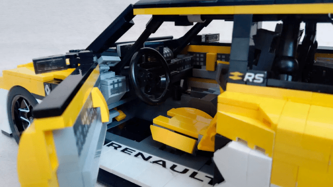 Un británico busca que el Renault 5 Turbo 3E sea vendido por Lego
