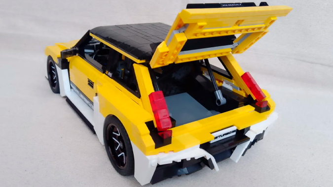 Un británico busca que el Renault 5 Turbo 3E sea vendido por Lego