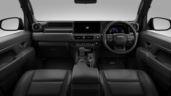 Toyota comenzó la venta en Japón del nuevo Land Cruiser FJ, un SUV compacto con auténticas capacidades todoterreno, aunque no se sabe si llegará a EE.UU.