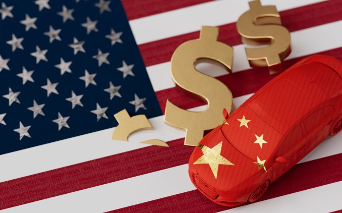 Temor de políticos y empresarios por posible llegada de autos chinos
