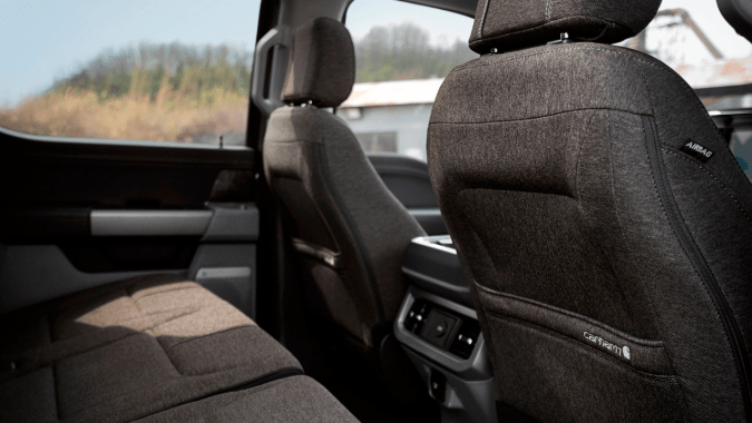 Ford Super Duty Carhartt 2027 es la compañera ideal para el trabajo pesado