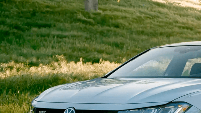 Volkswagen abandona la caja manual con el último Jetta GLI 2026