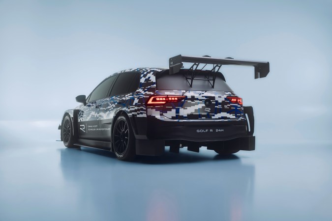 Volkswagen celebra el 25 aniversario de la línea R con un modelo para pista