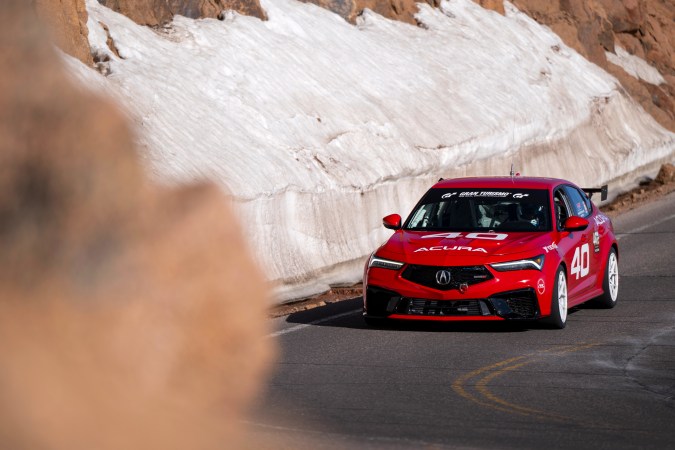 Acura busca conquistar el Pikes Peak 2026 con el Integra Type S DE5