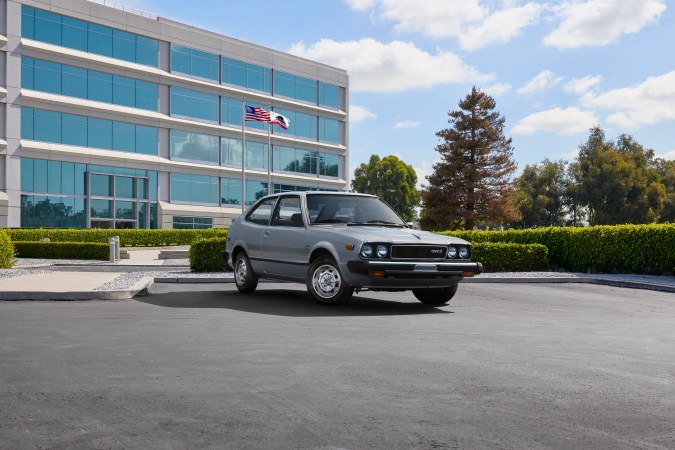 Honda Accord comenzó su producción en 1976