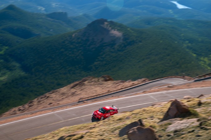 Acura busca conquistar el Pikes Peak 2026 con el Integra Type S DE5