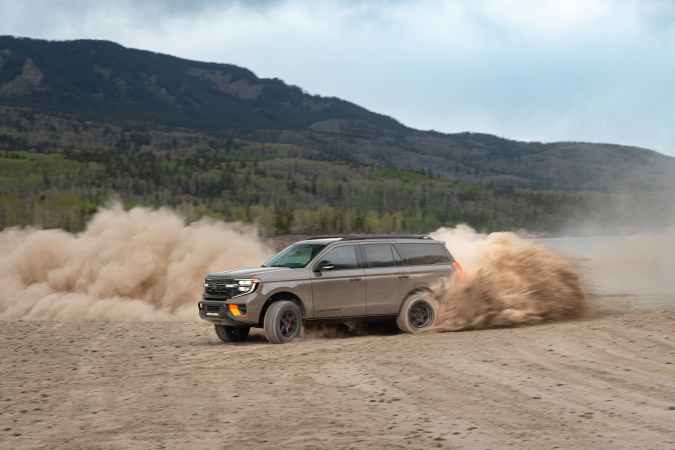 Hennessey VelociRaptor: el SUV familiar con esteroides