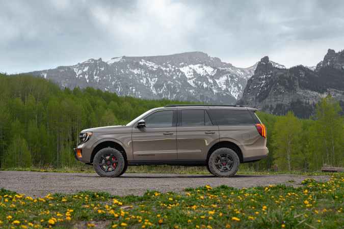 Hennessey VelociRaptor: el SUV familiar con esteroides
