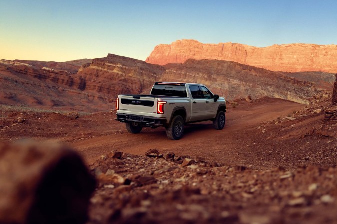 Chevrolet Silverado 1500 2027 se fortalece en todas sus características