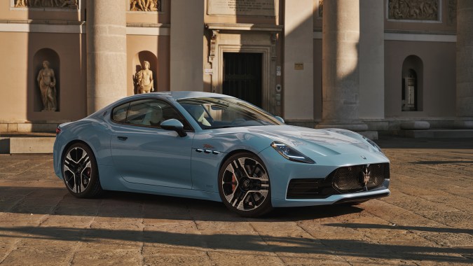 Maserati celebra un siglo de historia mirando hacia el futuro con modelos renovados