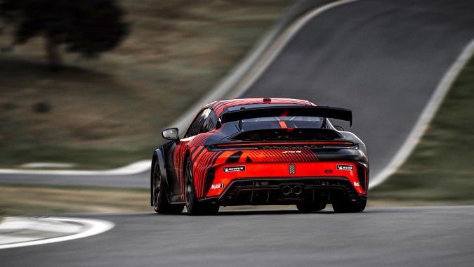 Porsche 911 GT4 R promete triunfar en las pistas del mundo