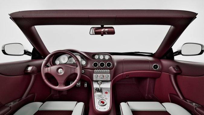 Touring Superleggera Veloce12 Aperta revive la era dorada de los motores V12