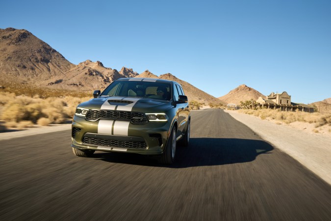Dodge Durango 2027 llega optimizado manteniendo solo a su motor V8