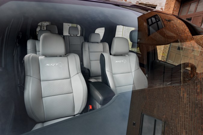 Dodge Durango 2027 llega optimizado manteniendo solo a su motor V8