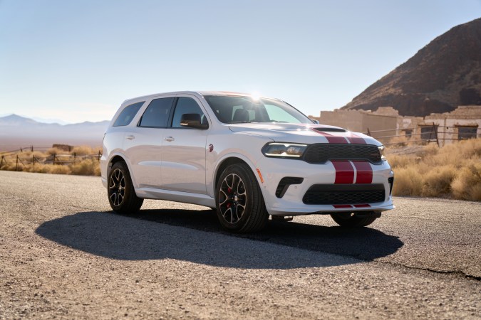 Dodge Durango 2027 llega optimizado manteniendo solo a su motor V8